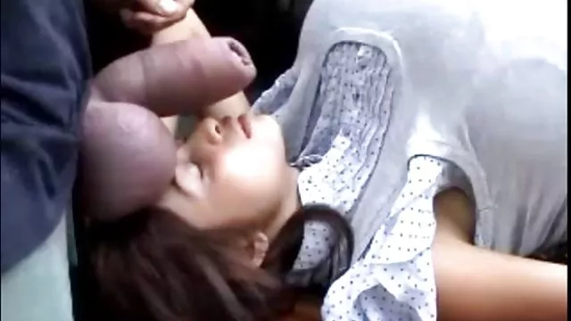 XXX bez rejestracji Zależność w piersi na erotyczne filmy za darmo zewnątrz masturbacja