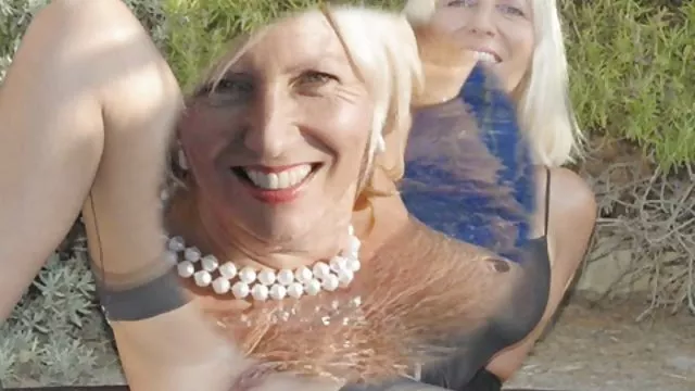XXX bez rejestracji Dwóch darmowe filmy erotyczne lesby mężczyzn krawat