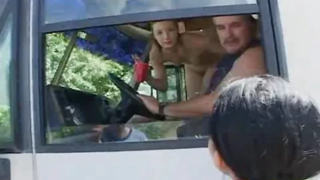 XXX bez rejestracji Asian girl. filmy erotyczne dla dorosłych za darmo