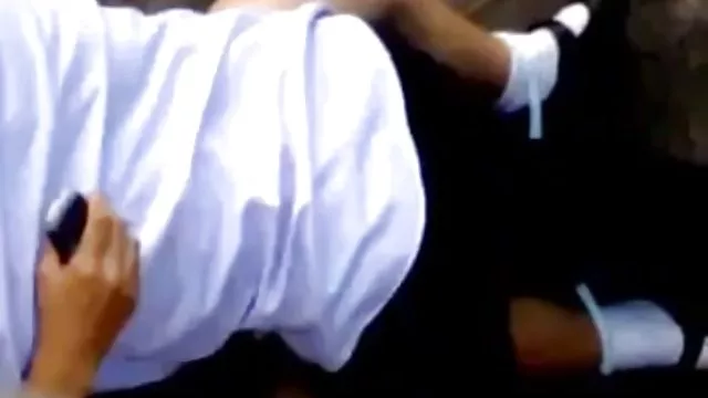 XXX bez rejestracji Ładny, duży tyłek darmowe filmy erotyczno pornograficzne grając z mokrej cipki